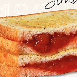 แยมสตอเบอรี่ทะลัก  ซื้อ 2 แถม 1