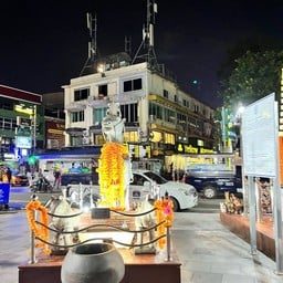 ศาลสมเด็จพระเจ้าตากสินมหาราช (ศาลเจ้าพ่อเกศงาม)