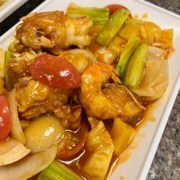 ผัดเปรี้ยวหวาน