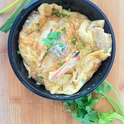 ข้าวไข่เจียวปู