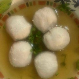 ลูกชิ้น หมูโกเด้ง 5 ลูก