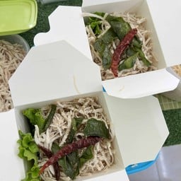 หมี่ไก่ฉีกเพื่ออะไรวะโอ๊ต