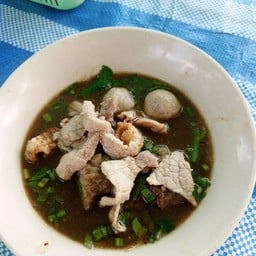 ก๋วยเตี๋ยวรถด่วน