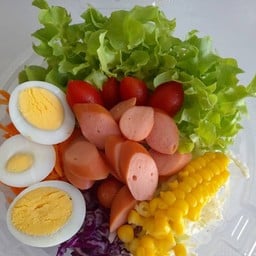 บ้านสลัด&ข้าวไข่ข้น