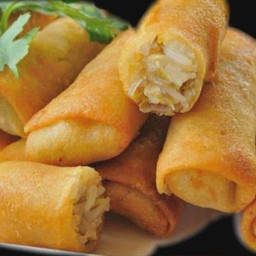 ปอเปี๊ยะทอด ใส้เผือก วุ้นเส้น