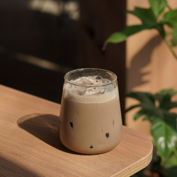 Iced Houjicha Latte