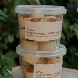 Vegan Alomnd Cookie