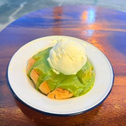 ปังก้อนสังขยาใบเตย x ไอศกรีมกะทิ