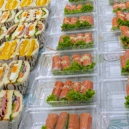 แซนด์วิชไส้ฉ่ำ