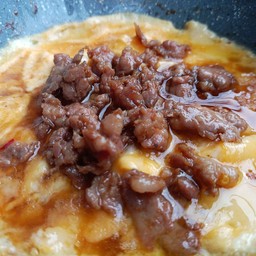 ข้าวไข่ข้นหมูผัดซอสเทอริยากิ