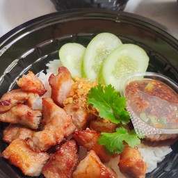 ข้าวหมูทอด