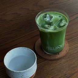 Matcha Latte ( Nami )