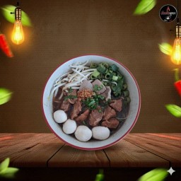 เกาเหลาหมูตุ๋น(เนื้อหมูตุ๋น กระดูกพลายแก้วหมูตุ๋น ลูกชิ้น) ใหญ่