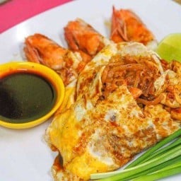 ผัดไทยมันกุ้ง หอยทอด คั่วไก่ (พรพิมล สุทธิพร1)