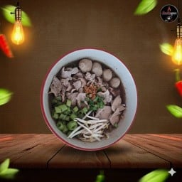 เกาเหลาเนื้อสด(เนื้อสด ตับ ลูกชิ้น) ใหญ่