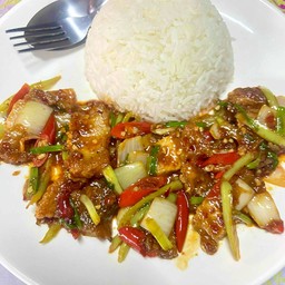 พริกเผาหมูกรอบ