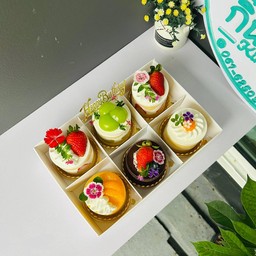 Mini Cake จัดเซตวันเกิด 6 ชิ้น  (มีราคาหน้าร้านค่ะ)