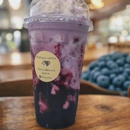 บลูเบอรี่ปั่นนมสด