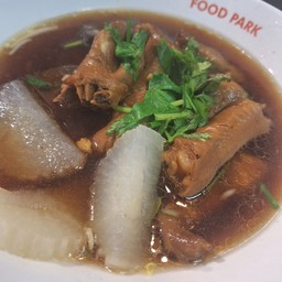 ตีนไก่ตุ๋น