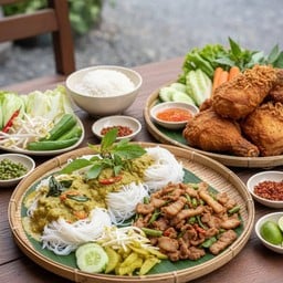 ชุดอิ่มคู่ขนมจีนคู่ข้าว สำหรับ 2 คน