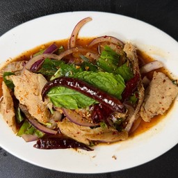 น้ำตกคอหมูย่าง