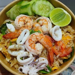 ข้าวผัดทะเล