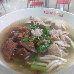 เกาเหลาหมูรวม น้ำใส