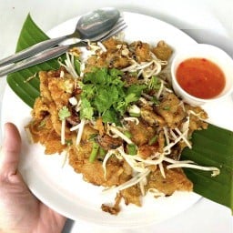 เจ๊มะลิหอยทอดผัดไท