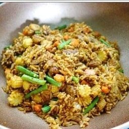 ข้าวคลุกเครื่องแกงเจ