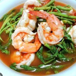 แกงส้มกุ้งผักกะเฉด(กับข้าว)