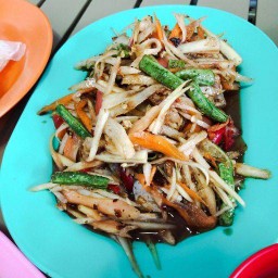 ร้านยำตำแซ่บเมามาย ซอยสุเหร่าปากน้ำ