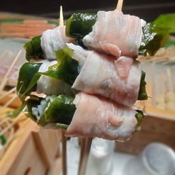 สามชั้นพันสาหร่าย