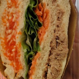 ทูน่า + ปูอัดไข่กุ้ง