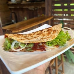 ตอติญ่าไส้ไก่