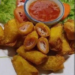 เกี๊ยวปูอัดทอด