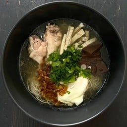 บ้านก๋วยจั๊บ อำนาจเจริญ