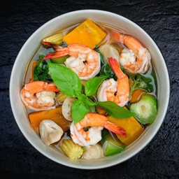 แกงเลียงกุ้งผัดรวม