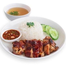 ข้าวสวย ไก่ย่างจิ้มแจ่ว
