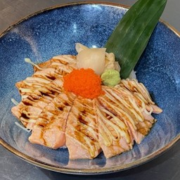 D6 ข้าวหน้าแซลมอนมาโย