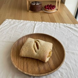 พายสับปะรดลูกเกด