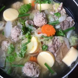 แกงจืดเต้าหู้หมูสับ