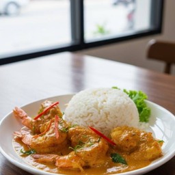 ข้าวฉู่ฉี่กุ้งกรอบ หอมเครื่องแกง เมนูนี้ห้ามพลาด (ข้าวหอมมะลิ)