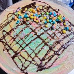 บลูเทีย เครป ตลาดเพลินการ์เด้นบ่อวิน