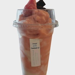 สตรอเบอร์รี่โยเกิร์ตปั่น