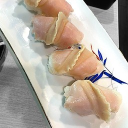 ซูชิหอยไอซ์แลนเซ๊ต4คำ