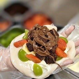 ฟาคิรโมจิครีมชีสผลไม้สด เจ้าดัง