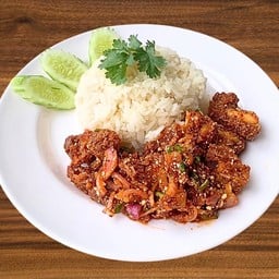 ข้าวยำไก่แซ่บสามเซียน