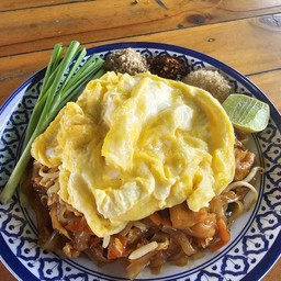 ผัดไทยไข่ข้น
