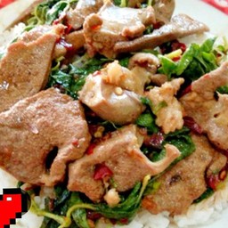 ข้าวกะเพราตับหมู