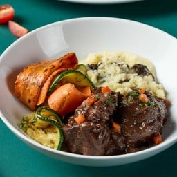 เนื้อแก้มวัวตุ๋น